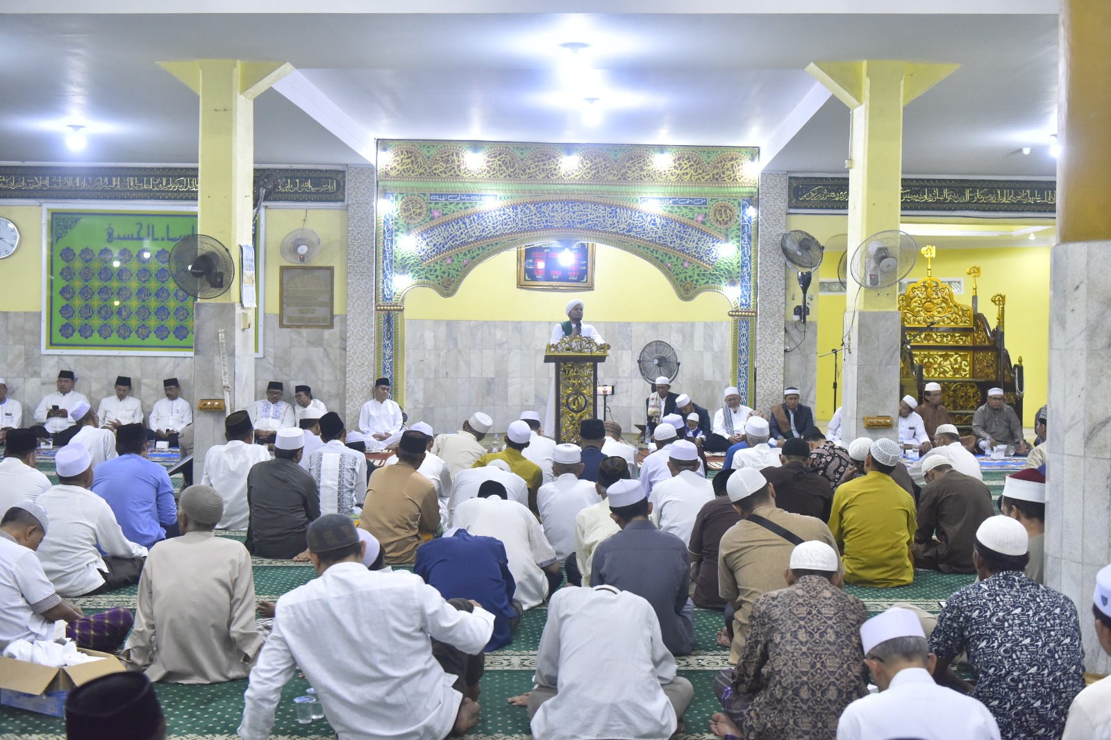 image-content