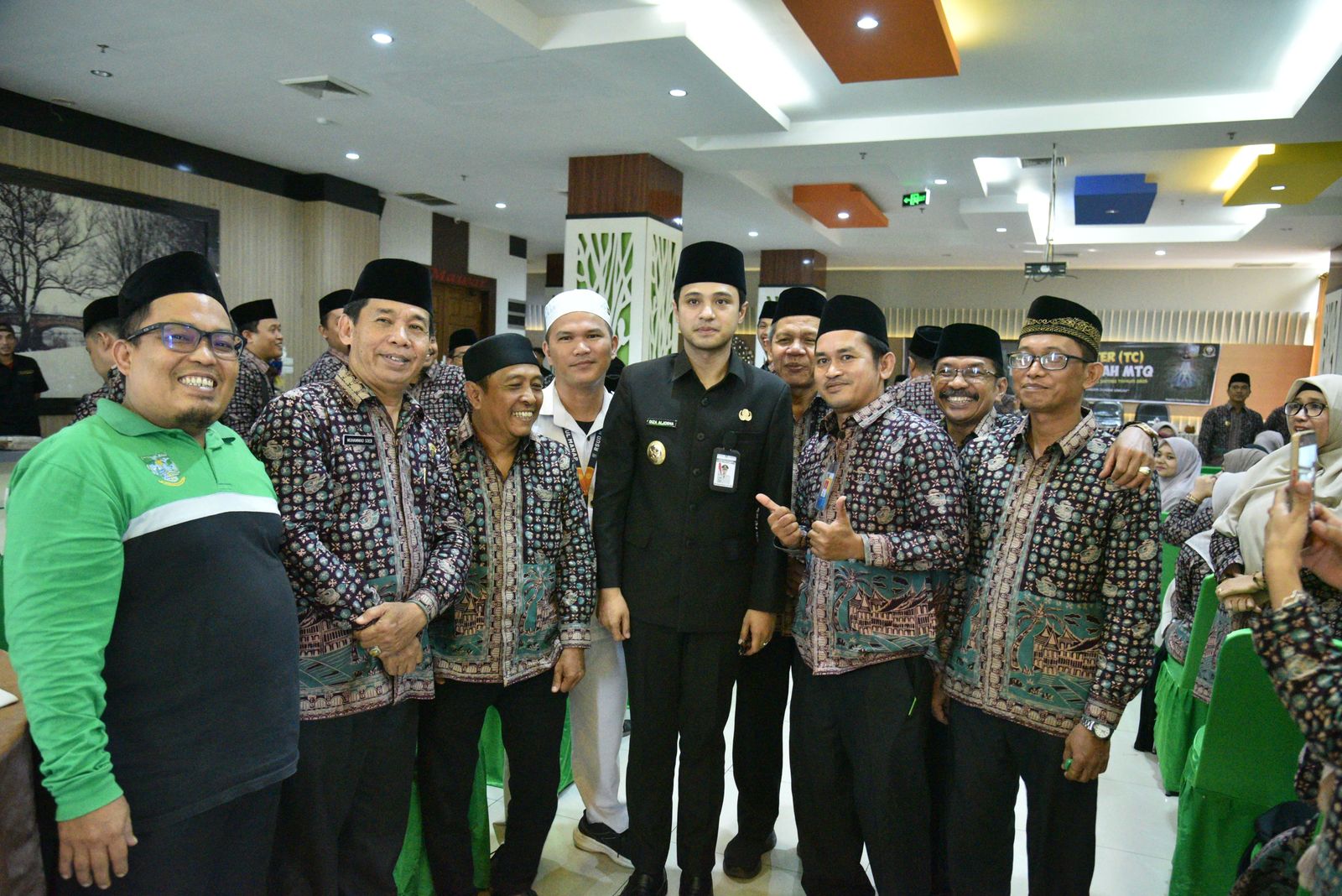 image-content