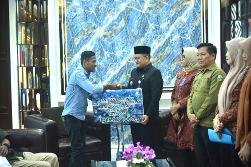 cover Perkuat Respon Kebencanaan, Pemkot Jambi Salurkan Bantuan Duka Warganya