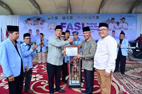 cover Tiga Kali Berturut-turut, Kafilah Kota Jambi Kembali Raih Juara Umum FASI XXII Tingkat Provinsi