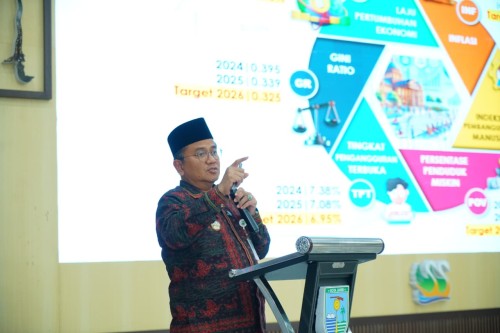 cover Buka Sosialisasi Program Kampung Bahagia Periode I Tahun 2026, Wali Kota Maulana Pastikan Seluruh RT Tersentuh Pembangunan