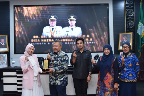 cover Gencarkan Penguatan Terhadap Ekonomi Kreatif, Pemkot Jambi Gelar Pelatihan Gen Matic