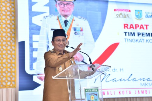 cover Buka Rakor TP Posyandu, Wali Kota Jambi Ungkap Pentingnya Percepatan Peningkatan Kapasitas Sumber Daya Manusia