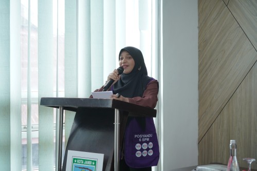 cover Ketua Tim Pembina Posyandu Kota Jambi Resmi Buka Pembekalan Terhadap Kader Posyandu 6 SPM