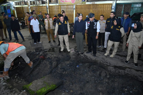 cover Wawako Diza Tinjau Pembenahan Drainase Wilayah Pasar Jambi