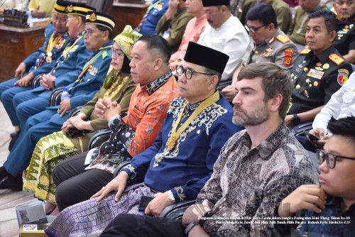 cover Kota Jambi Menjadi Perhatian Dunia, Konsul Jendral Of US di Medan Utus Perwakilan di Paripurna Istimewa HUT DPRD