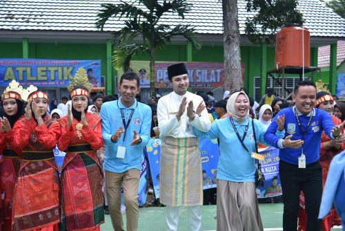 cover Wawako Diza Ajak Siswa Junjung Sportivitas di O2SN dan FLS3N 2025