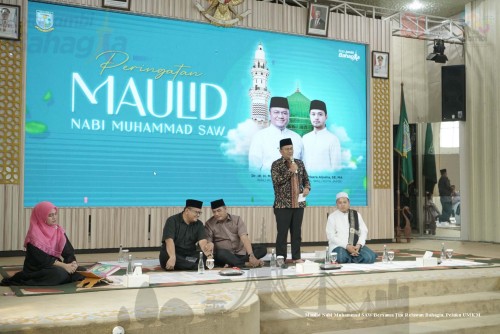 cover Maulid Nabi di Griya Mayang, Maulana Ajak Masyarakat Perkuat Silaturahmi dan Kebersamaan