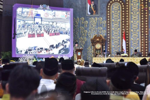 cover Sidang Paripurna Istimewa HUT Kota Jambi, Maulana Sampaikan Capaian Kinerja