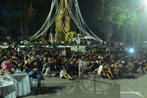 cover Nobar Piala Dunia Pemkot Jambi dan TVRI Disambut Antusias Masyarakat
