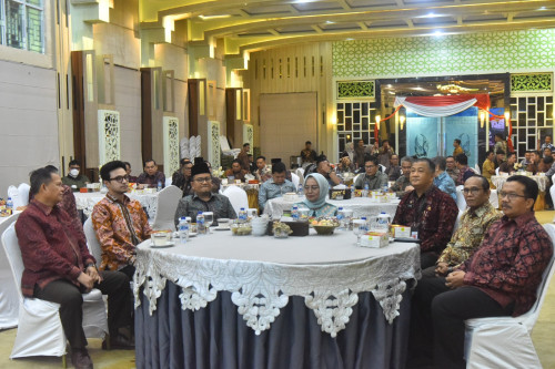 cover Momen Silahturrahmi Bersama Wali Kota dan Wakil Wali Kota Terpilih, Sri Purwaningsih Tekankan Penerapan Inpres Nomor 1 Tahun 2025