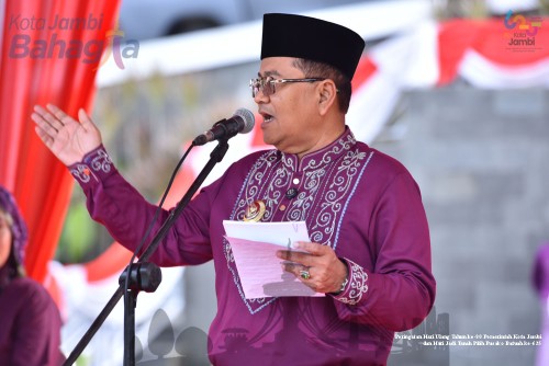 cover Beri kado Spesial Bagi Masyarakat di Hari Ulang Tahun, Pemerintah Kota Jambi Perluas Cakupan Program Kartu Bahagia