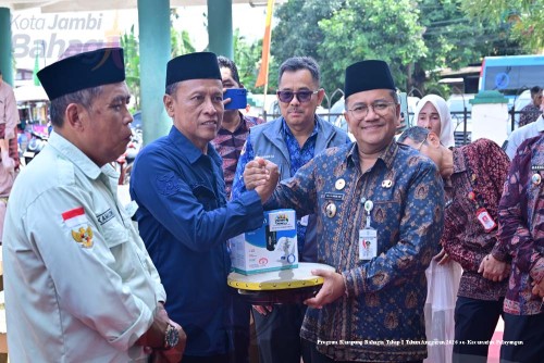 cover Maulana Serah Terima Program Kampung Bahagia Tahap I se- Kecamatan Pelayangan Tahun 2026