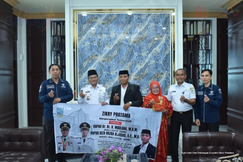 cover Wali Kota Maulana Apresiasi Alumni Ponpes As’ad yang Akan Melanjutkan Studi ke Universitas Al-Azhar Kairo