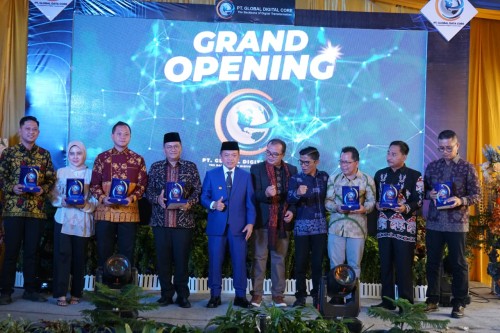 cover Wali Kota Maulana Dampingi Gubernur Jambi Resmikan Perusahaan Pusat Data Center PT. GDC