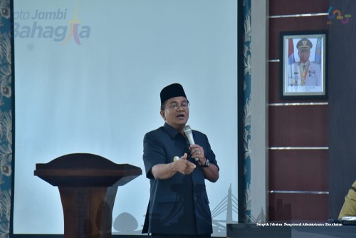 cover Perkuat Tata Kelola Pengelolaan Layanan Kesehatan, Wali Kota Jambi Ambil Sumpah Jabatan  Fungsional Administrator Kesehatan