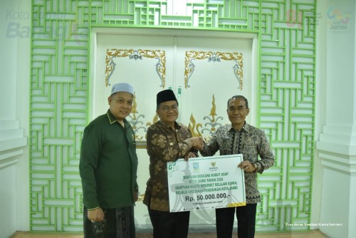 cover Pemkot Jambi dan BAZNAS Salurkan Bantuan Kuota Internet Rp50 Juta bagi Siswa Terdampak Kabut Asap