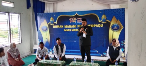 cover Wali Kota Maulana Serahkan Bantuan Sosial Kepada Lembaga Kesejahteraan Sosial dan Masyarakat