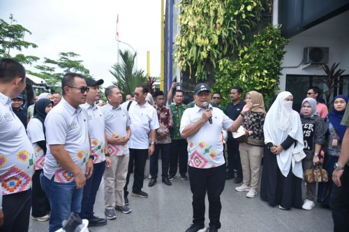 cover Maulana Ajak Kepala Daerah Muskomwil II APEKSI Visitasi Lapangan Ke IPAL Komunal dan Tur KCBN Candi Muaro Jambi