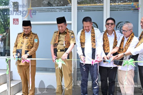 cover Maulana Tegaskan Komitmen Pemerintah Kota Jambi Berikan Kemudahan Mempercepat Realisasi Program Tiga Juta Rumah