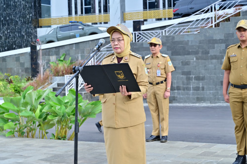 cover Pimpin Apel Peningkatan Disiplin, Pj Wali Kota Apresiasi Jajarannya Raih 115 Penghargaan Sepanjang Tahun 2024