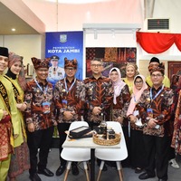 cover Hadiri Rakernas XV APEKSI, Fasha Marandang dan Racik Teh Talua