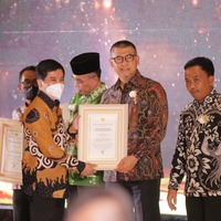 cover Berlanjut di 2022, Fasha Kembali Raih Sabet 2 Penghargaan STBM dari Menkes