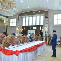 cover Penandatangan Kinerja, Fasha Cecar Target Kinerja Kepala OPD