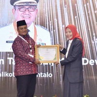 cover Pendukung Utama Pengelolaan Zakat, Fasha Raih Penghargaan Baznas Award 2023
