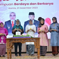 cover Pj Wali Kota Jambi : Perempuan Harus Berdaya dan Berkarya