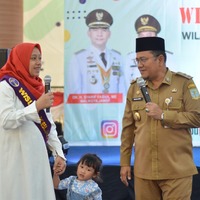 cover Wawako Maulana Wisuda 40 Ibu Hamil di Jambi Timur
