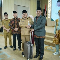 cover Siap Pertahankan Juara Umum, Maulana Lepas Kafilah MTQ Kota Jambi