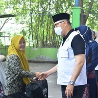 cover Deteksi Anak Stunting, Fasha Bagikan 421 Antropometri Kepada Posyandu dan Sekolah PAUD Se-Kota Jambi