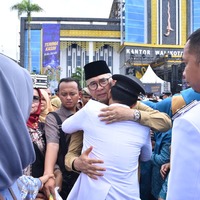 cover Masyarakat Kota Jambi Lepas Fasha-Maulana