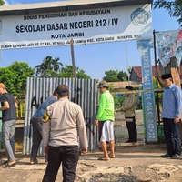 cover Pagar SDN 212 Dibuka, Warga Sambut Gembira, Yani : "Terima Kasih bu Pj Wali Kota"